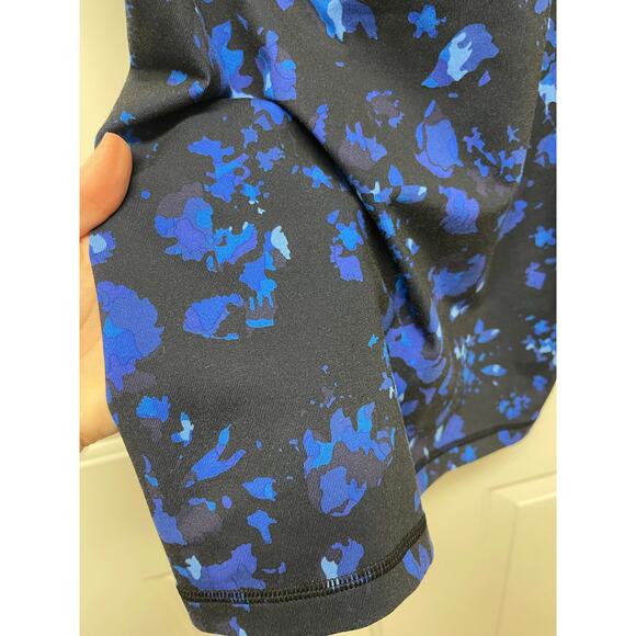 Lululemon Power Y Tank  blue floral print size 6 activewear preppy - Picture 4 of 7